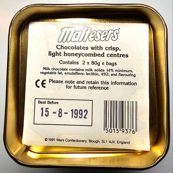 Vintage Maltesers Chocolates Red Metal Coin Bank - Picture 13 of 14